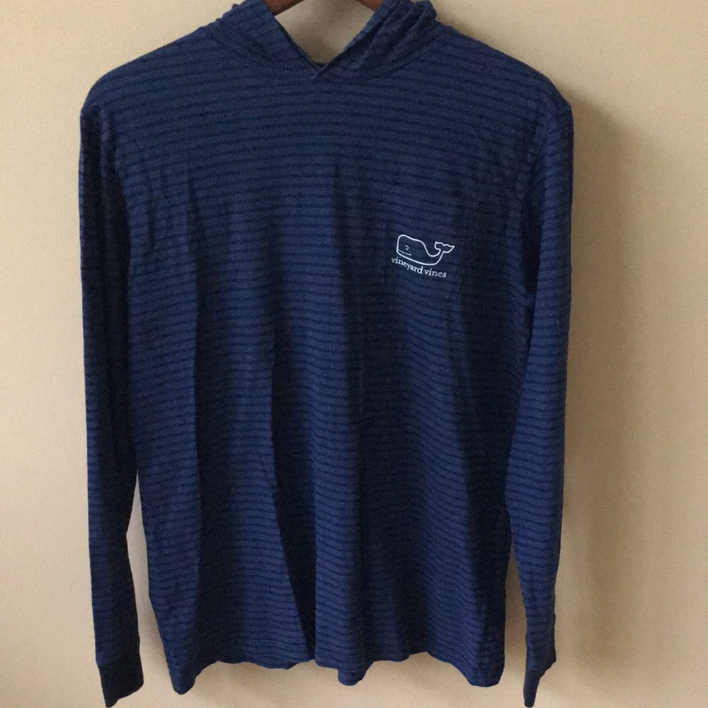 Vineyard Vines hooded LS shirt